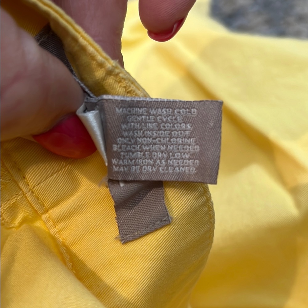 Chico's Yellow Bermuda Shorts Flat Front Cotton Blend - Picture 5 of 5